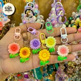 Cute Sunflower Keychain – Colorful Daisy Bag Charm 1