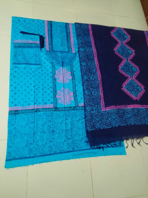 কাঠের ব্লকের থ্রি পিস