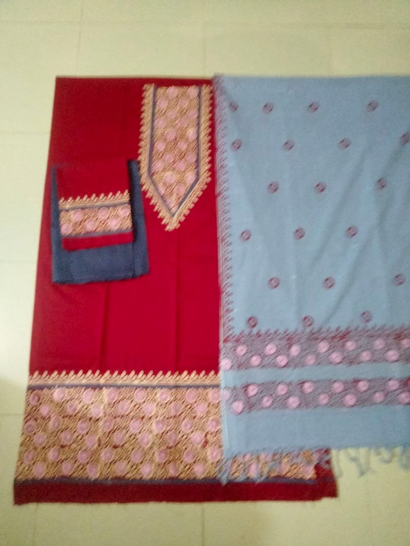 কাঠের ব্লকের থ্রি পিস