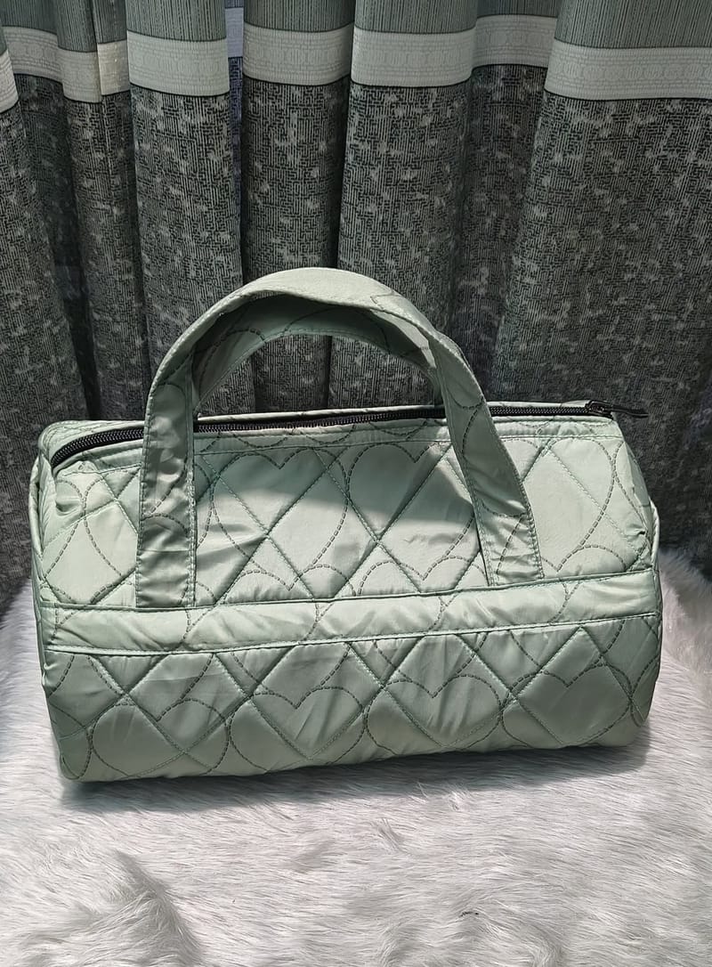 হাত ব্যাগ বড় সাইজ (for traveling)